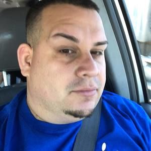 Meet your Posher, Luis